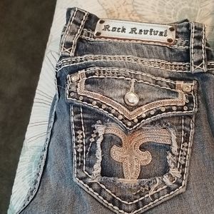 Rock Revival Straight Leg Jean's Size 28
